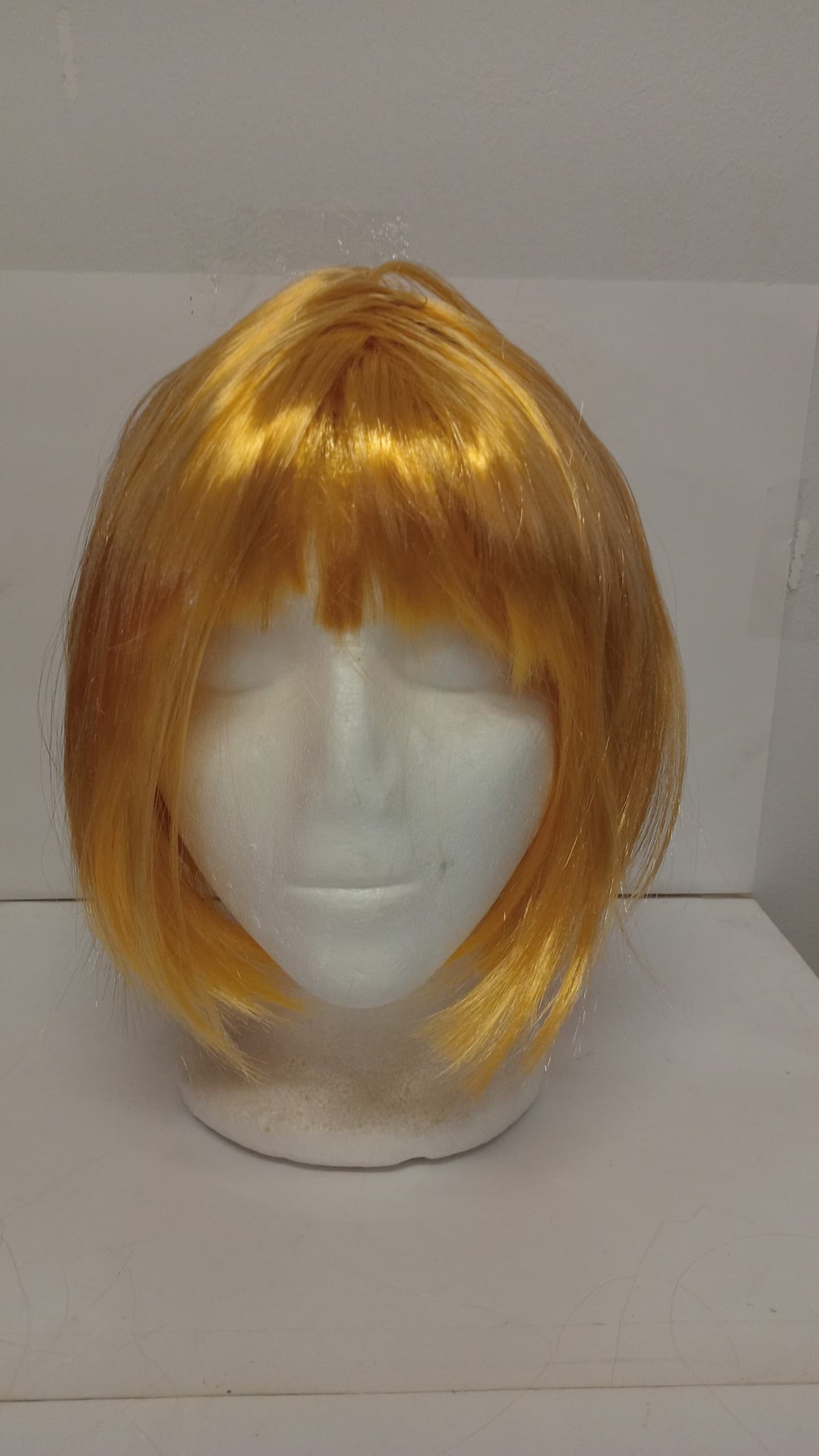 Wig Short Bob Golden Blonde