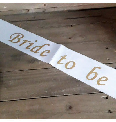 Sash Bride to Be Gold on White 80cm