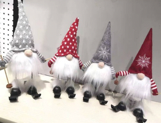 Santa on Ski 31cm assorted