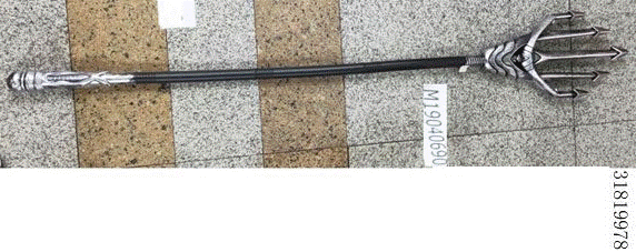 Trident Plastic Silver or Gold 1.43m